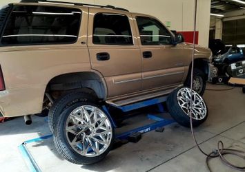 RIMS FOR TRUCKS & CARS 22” & 24”