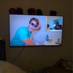 Samsung Tv 60” 150 firm Firm 