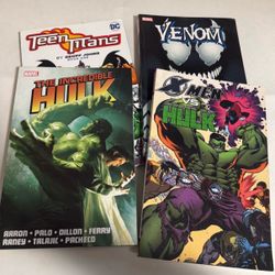 Marvel Comic book set Hulk Venom X-Men and DC Teen Titans