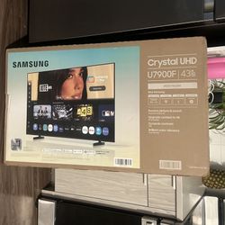 🔥 Brand new 4k Samsung Crystal UHD 43 inch Smart TV 🔥
