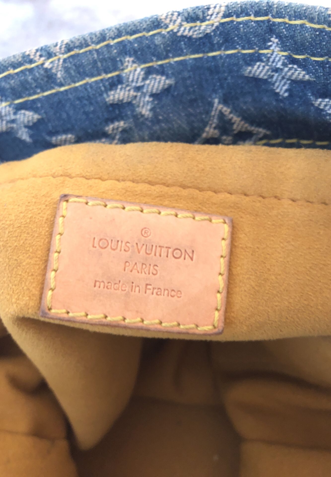 Rare Limited Edition Authentic Louis Vuitton Monogram Denim Sac
