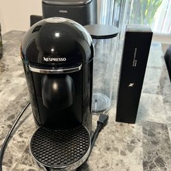 Nespresso by Breville w/ Pack Of Pods (Dolce)
