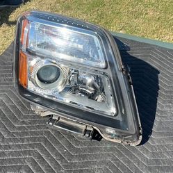 2010 2011 2012 2013 2014 2015 GMC TERRAIN HEADLIGHT RIGHT SIDE RH HALOGEN OEM