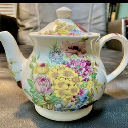 Vintage Sadler Porcelain Fully Functional Teapot