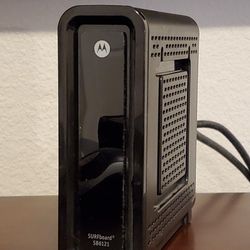Motorola SB6121 Modem