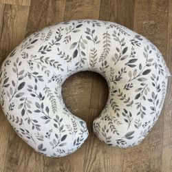 Boppy pillow 
