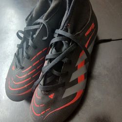 Kids Cleets
