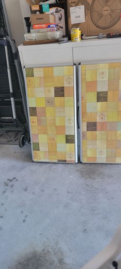 Portable card table