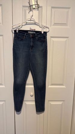 Levi's Skinny Jeans Medium Wash
