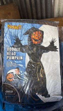 Bobble head pumpkin