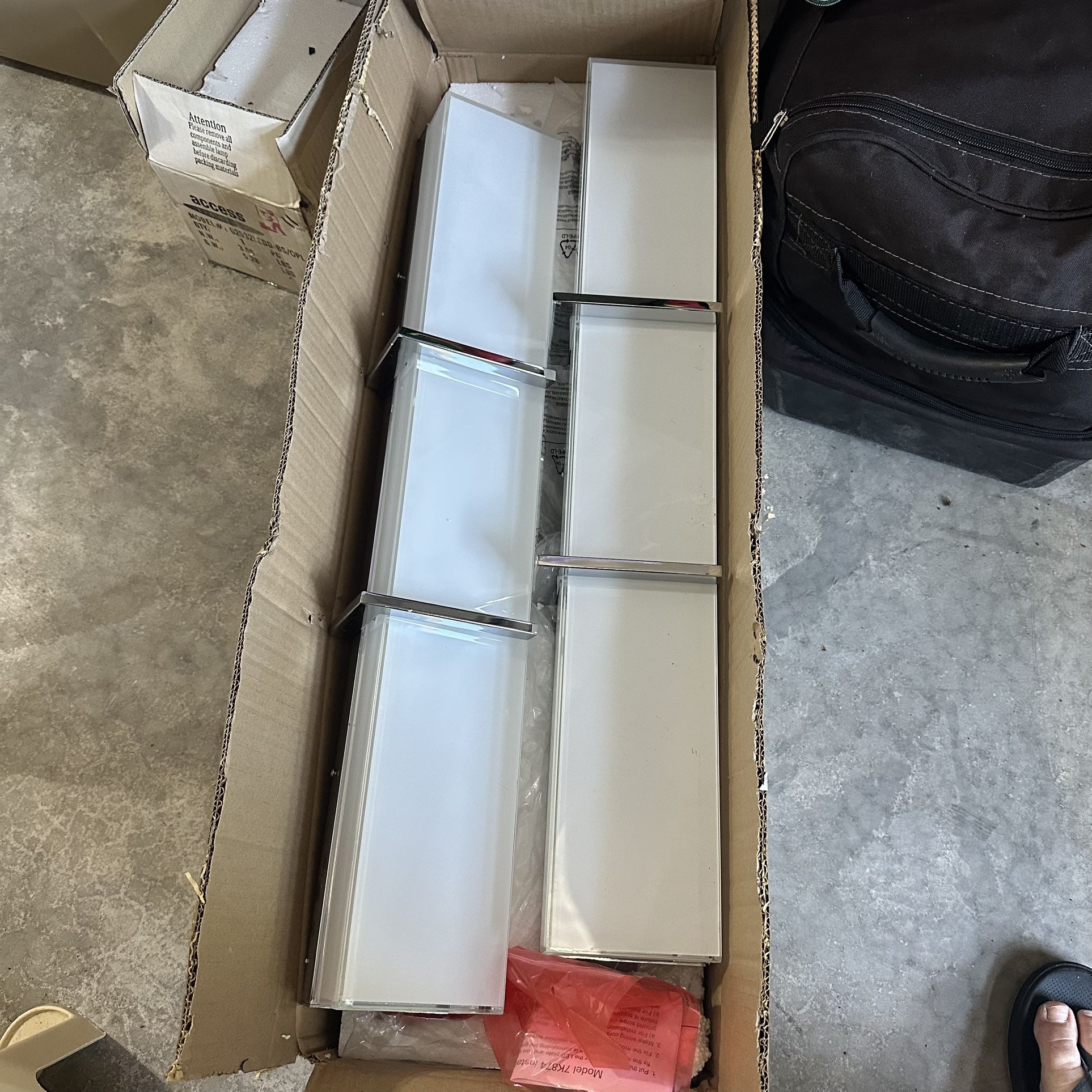 (2) High Rise 35W LED Bathroom Vanity Lights