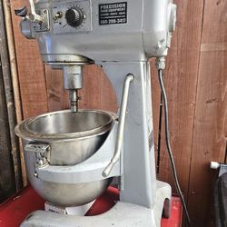 Hobart A-200T 20 Quart Industrial Commercial Mixer  $1150.00