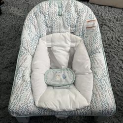 3-IN-1 BABY BOUNCER, ROCKER & TODDLER SEAT WITH VIBRATION