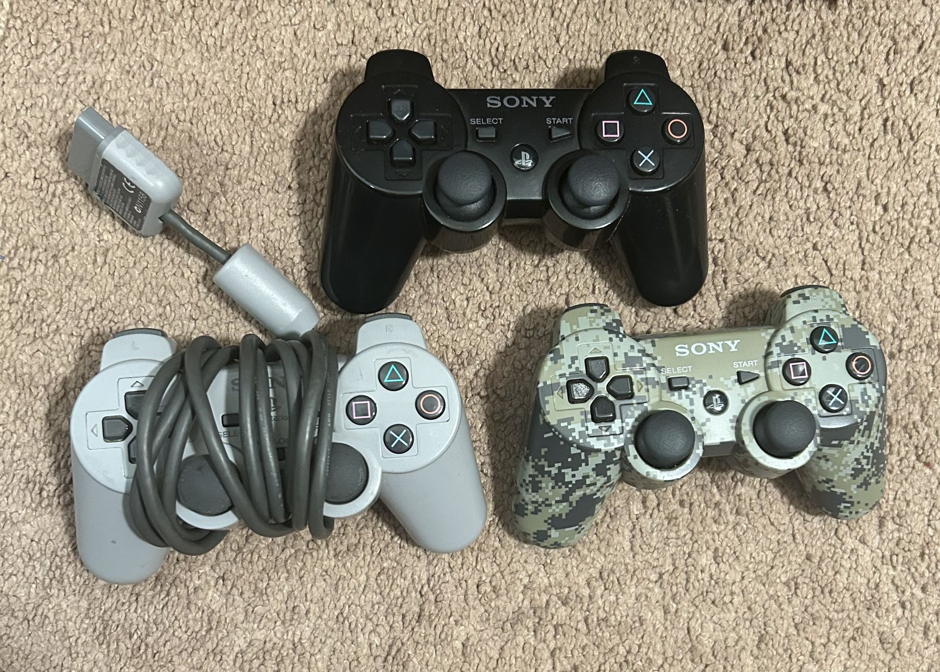 PS3 And Ps2 Controllers