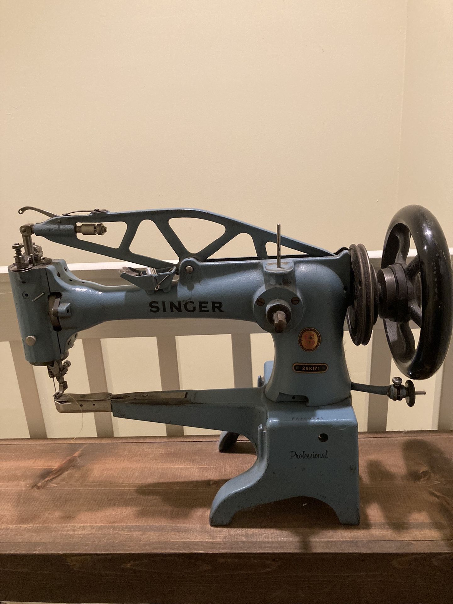 Professional Cobbler Manual Singer Sewing Machine 29k171