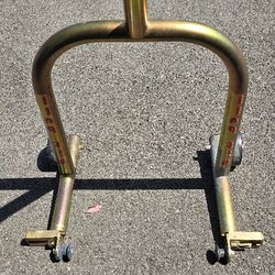 Pit Bull Rear Motorcycle Stand