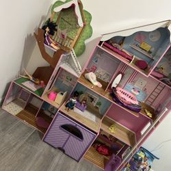 Doll House