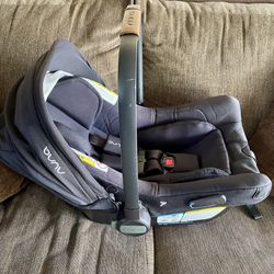 Nuna Car Seat 