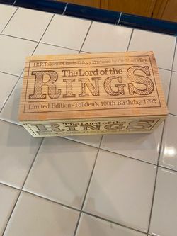 The Lord of the Rings Limited Edition 1992 12-Cassette Box Set