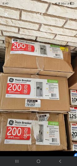 GE 200 Amp Main Breaker 20-Space 40-Circuit Overhead/ Underground