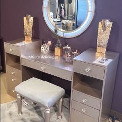 Blush Pink Vanity Table Set W/ Stool Brand New In Box