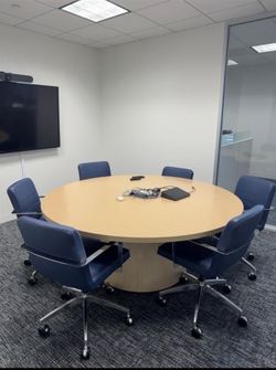 Premium Modern Conference Room Set – 72" National WaveWorks Table & 6 9to5 Seating Alba Chairs