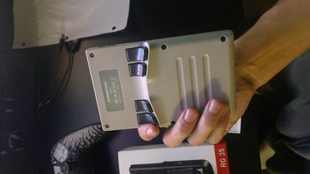 Anbernic RG35 and Nintendo DSi bundle