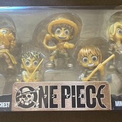Netflix One Piece Treasure Chest Mini Figure Pack New