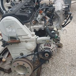 Honda D15 1.5 L Engine And Transmission From 1992 Honda CX Hatchback