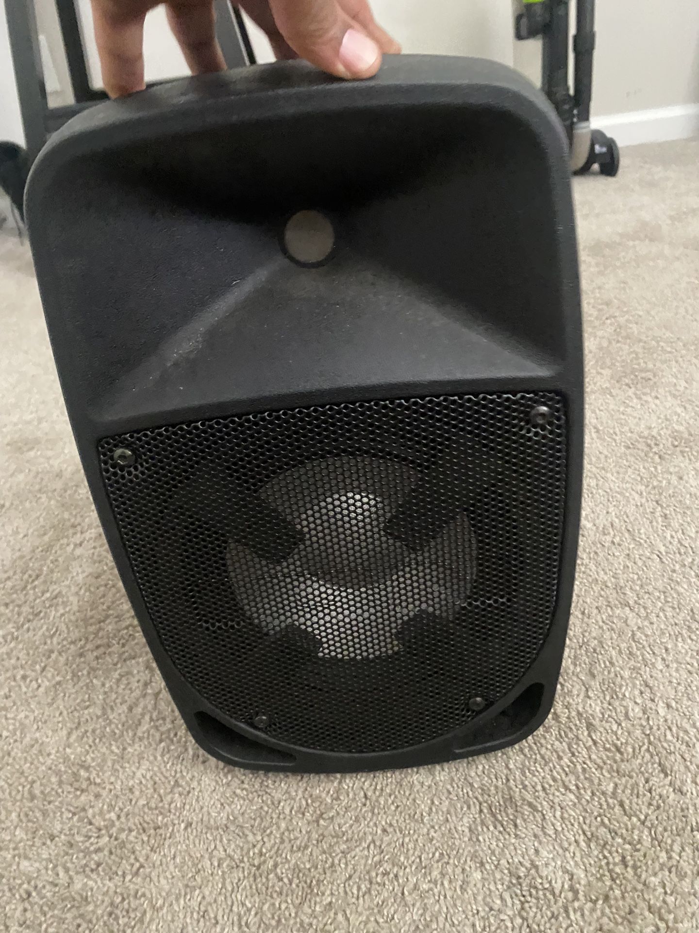 Speaker for Sale in Winstonsalem, NC OfferUp