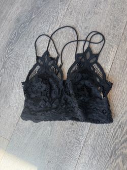Various Name Brand Women’s Summer Tops