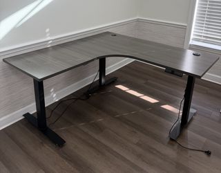 Electric Adjustable Height L-Desk