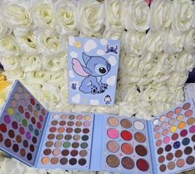 Stich Makeup Pallet