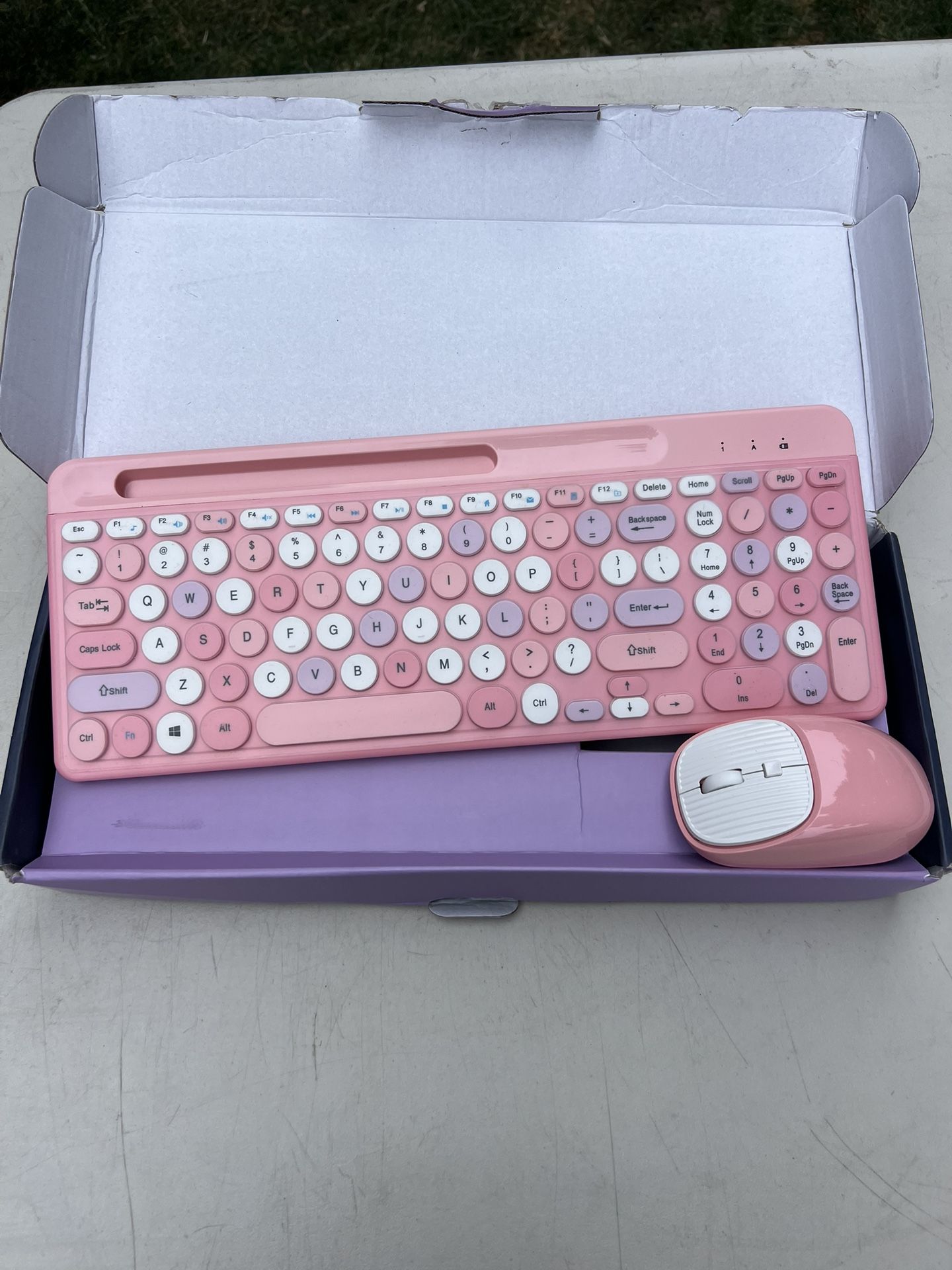 Wireless Keyboard And Mouse Pink