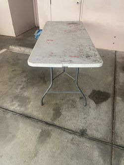 COSCO 8’ folding table - large