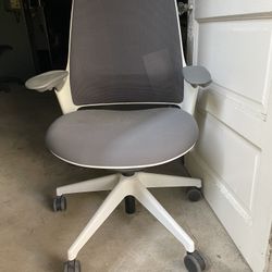Steelcase Series 1 Task Chair 