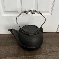 Cast Iron Kettle 