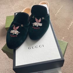 Gucci Mules 