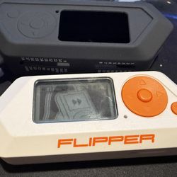 Flipper Zero With Screen Protectors, case, IR blaster, CC1101 with Antenna 