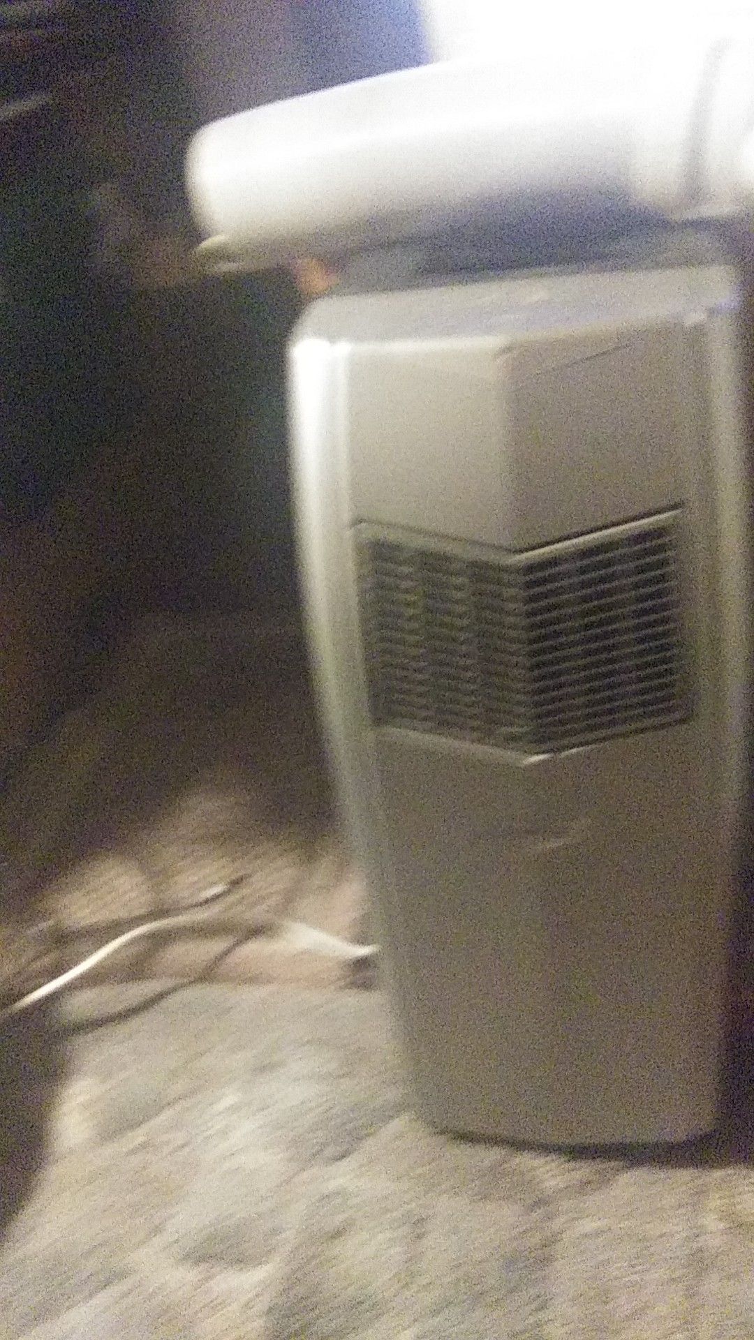 amcor stand up air conditioner works like new
