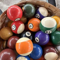 Like New.   Very Clean Full Set $12.00 Dlls 