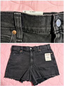 Levi’s High Rise 3” Black Shorts