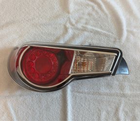 U S Auto - 2015 Subaru BRZ OEM Driver Side Tail Light (LH) – Bulbs Included