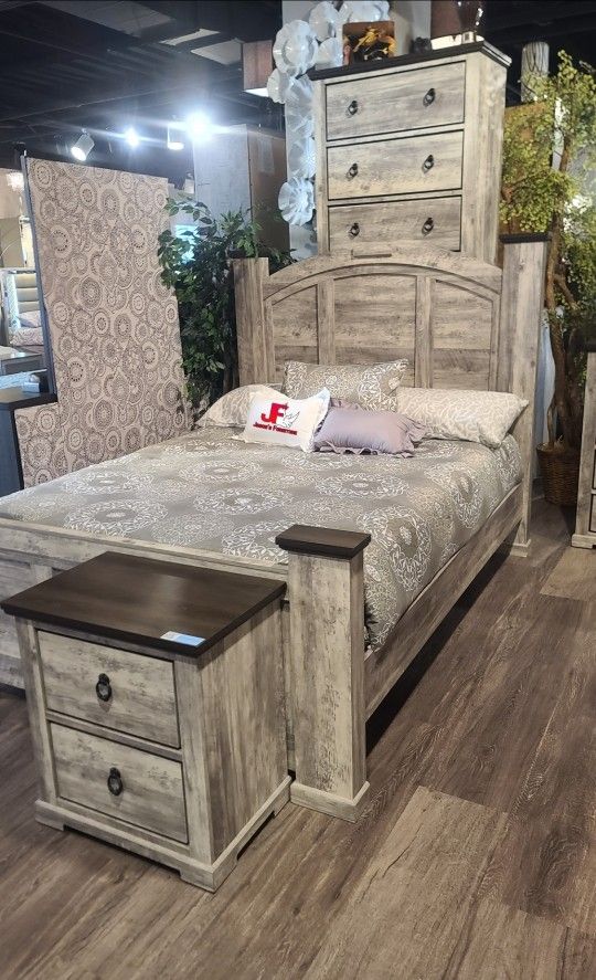 🔥HOT DEAL🔥 7pc Queen/king Bedroom Set 😍/ Take it home with only$39Down/ Hablamos Español Y Ofrecemos Financiamiento 🙋