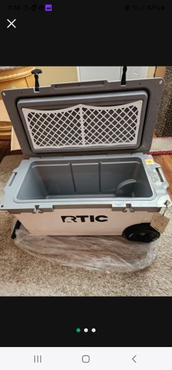 Rtic 72 Qt With Wheels White &Gray