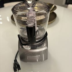Cuisinart 4-Cup Mini Food Processor