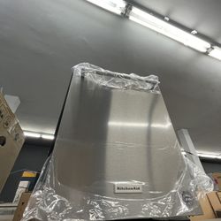 Kitchen Aid Dishwasher In Stainless Steel New Open Box 