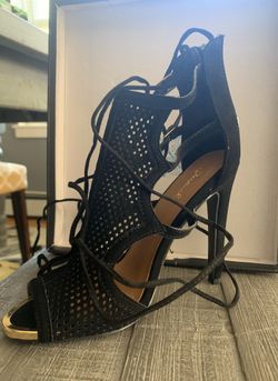 Brand new women’s heels