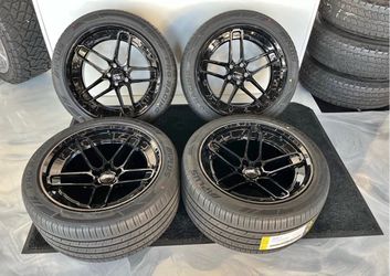 Srt wheels