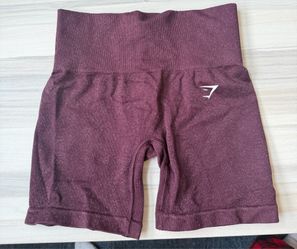 Gymshark Seamless Shorts – Burgundy/Wine Red Size XS